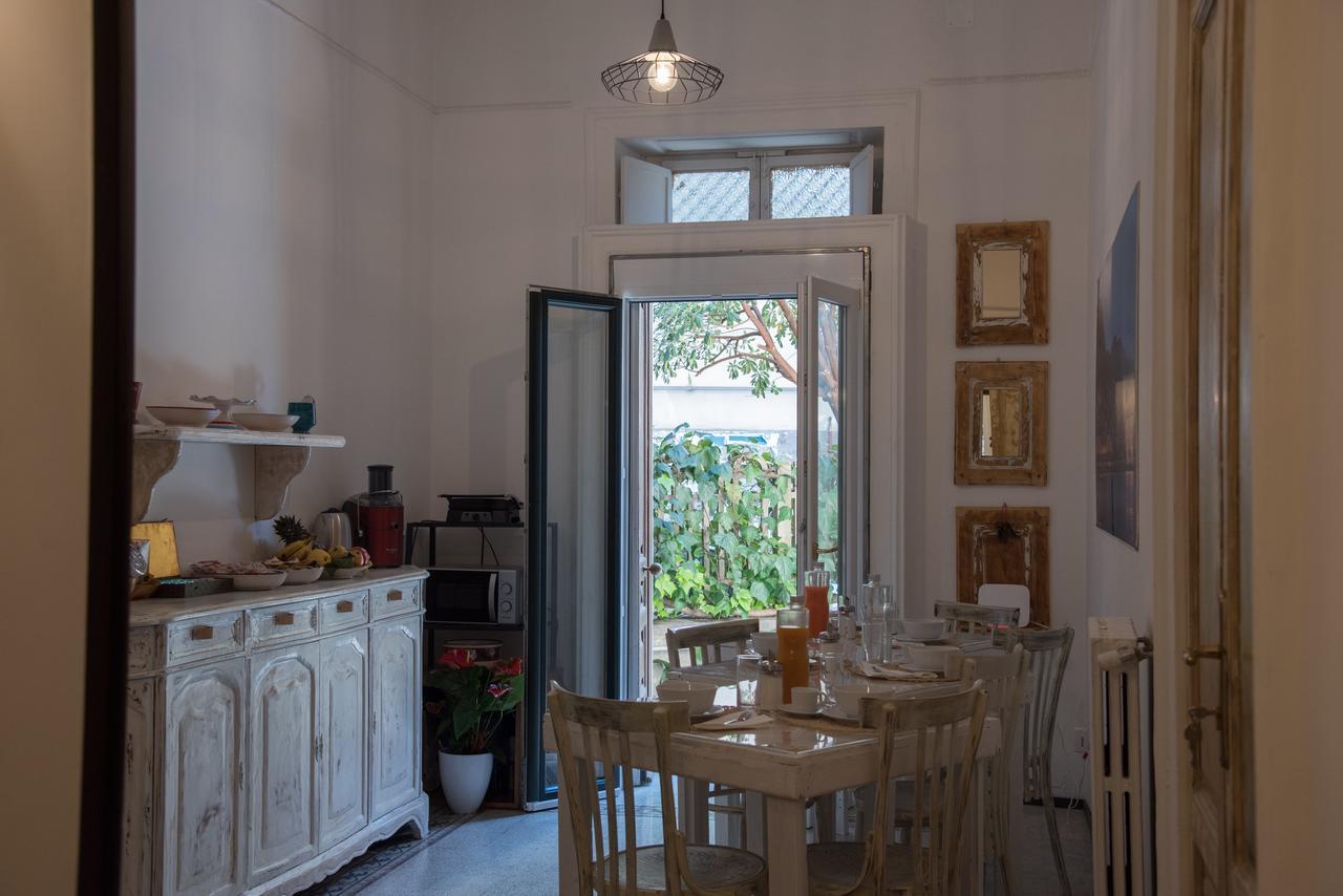 Bed and Breakfast Villino Teresa Salerno Esterno foto